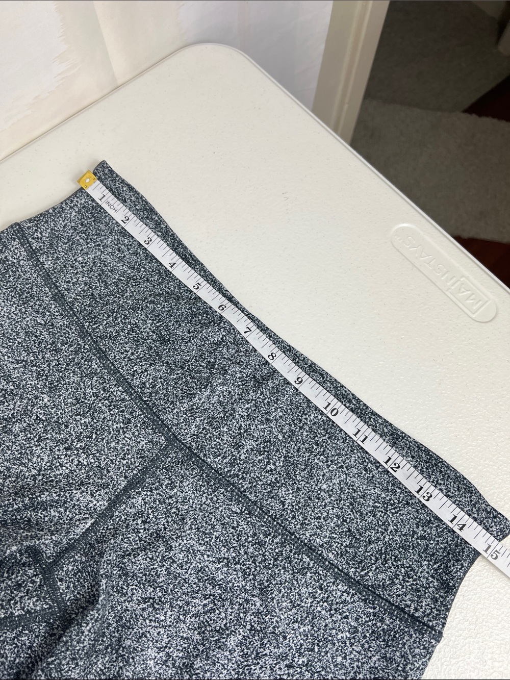 Lululemon Sz 10 Capri Length Leggings Gray Speckled - Picture 5 of 8